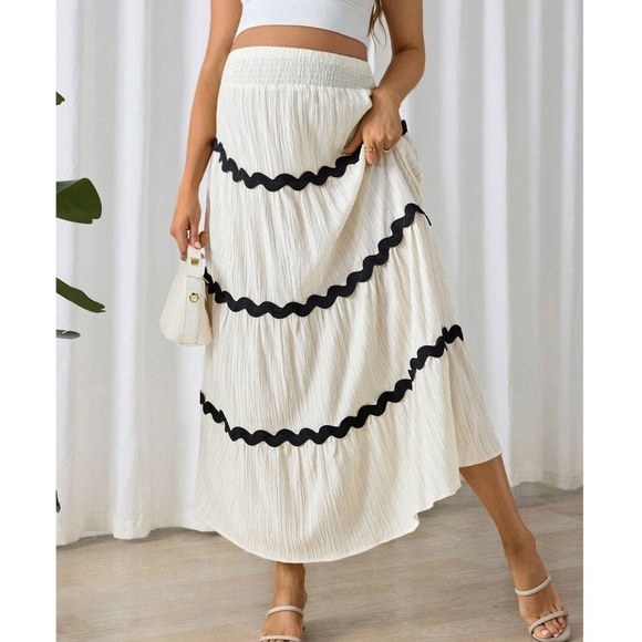 Maternity  Colorblock High Waist Maxi Skirt - Picture 2 of 6
